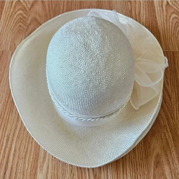 Georgette Vintage Women's Classy Hat Cream. - Picture 5 of 13